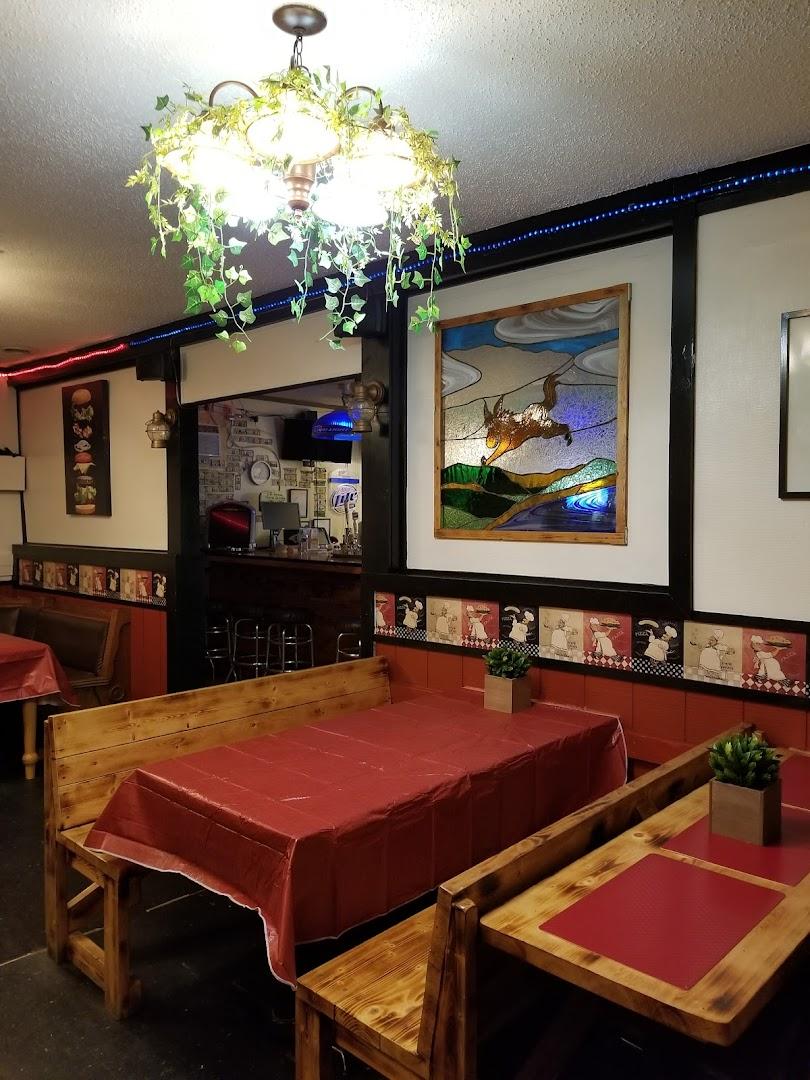 Three Legged Mule Pub & Pizza