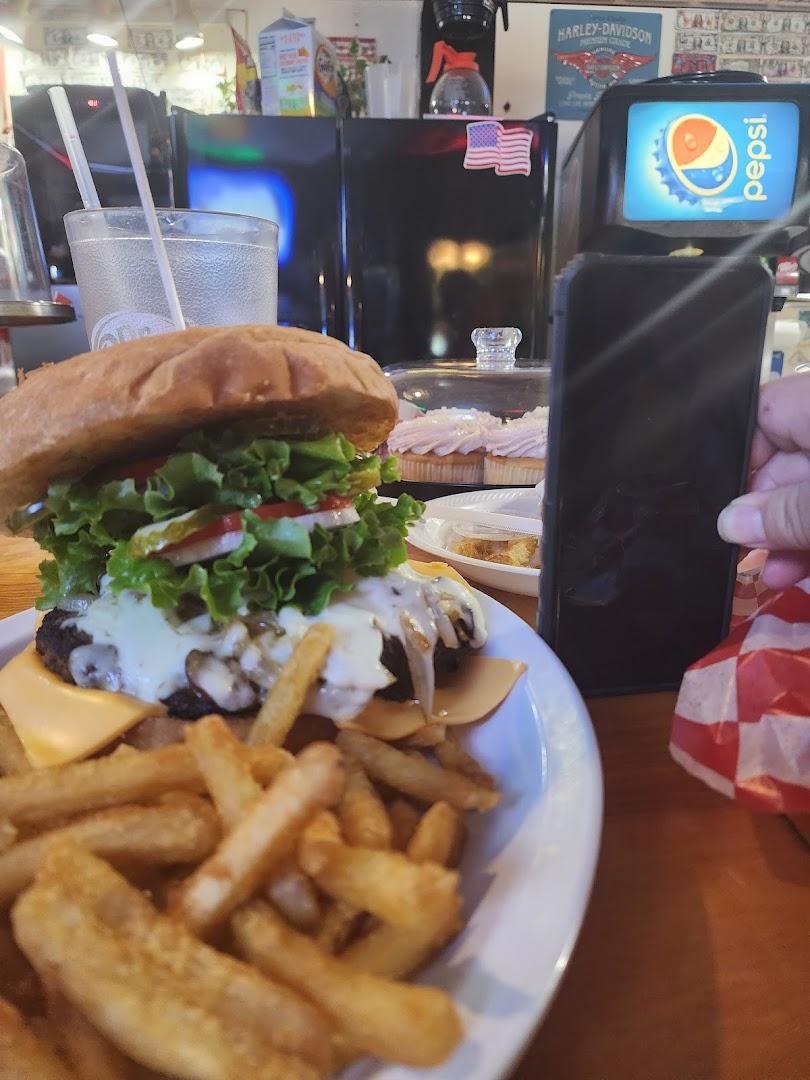 Three Legged Mule Pub & Pizza