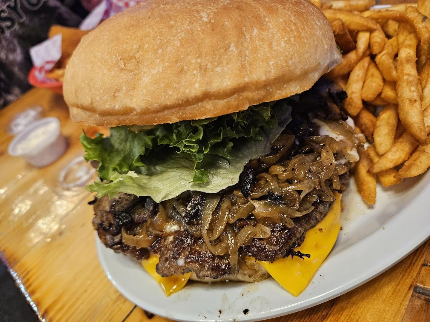 Three Legged Mule Pub & Pizza