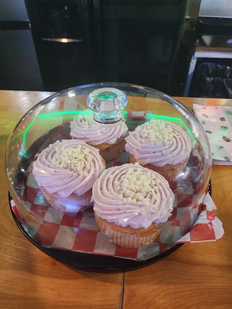 Raspberry Cupcakes